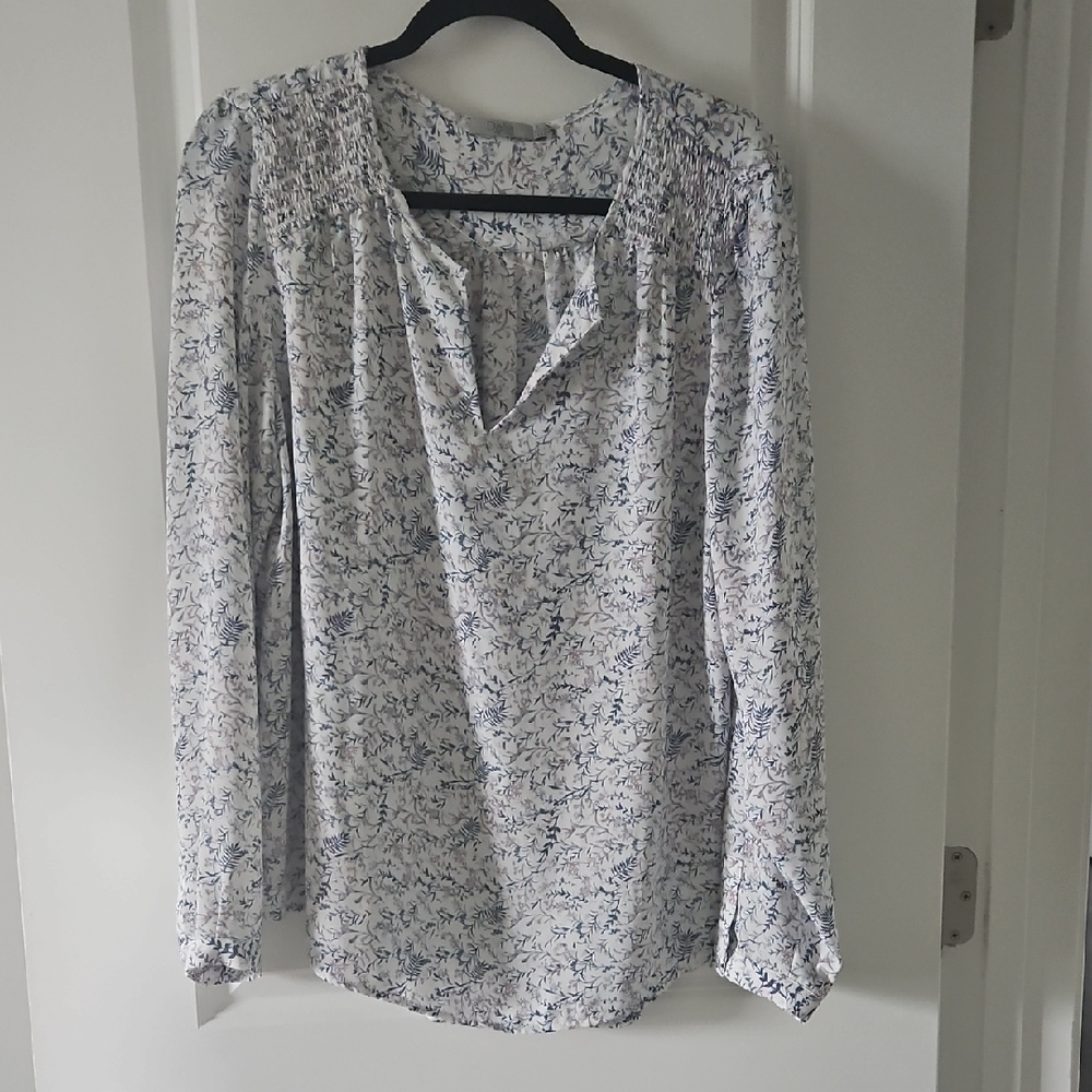 Dalia White and Black Relaxed Buttoned Blouse